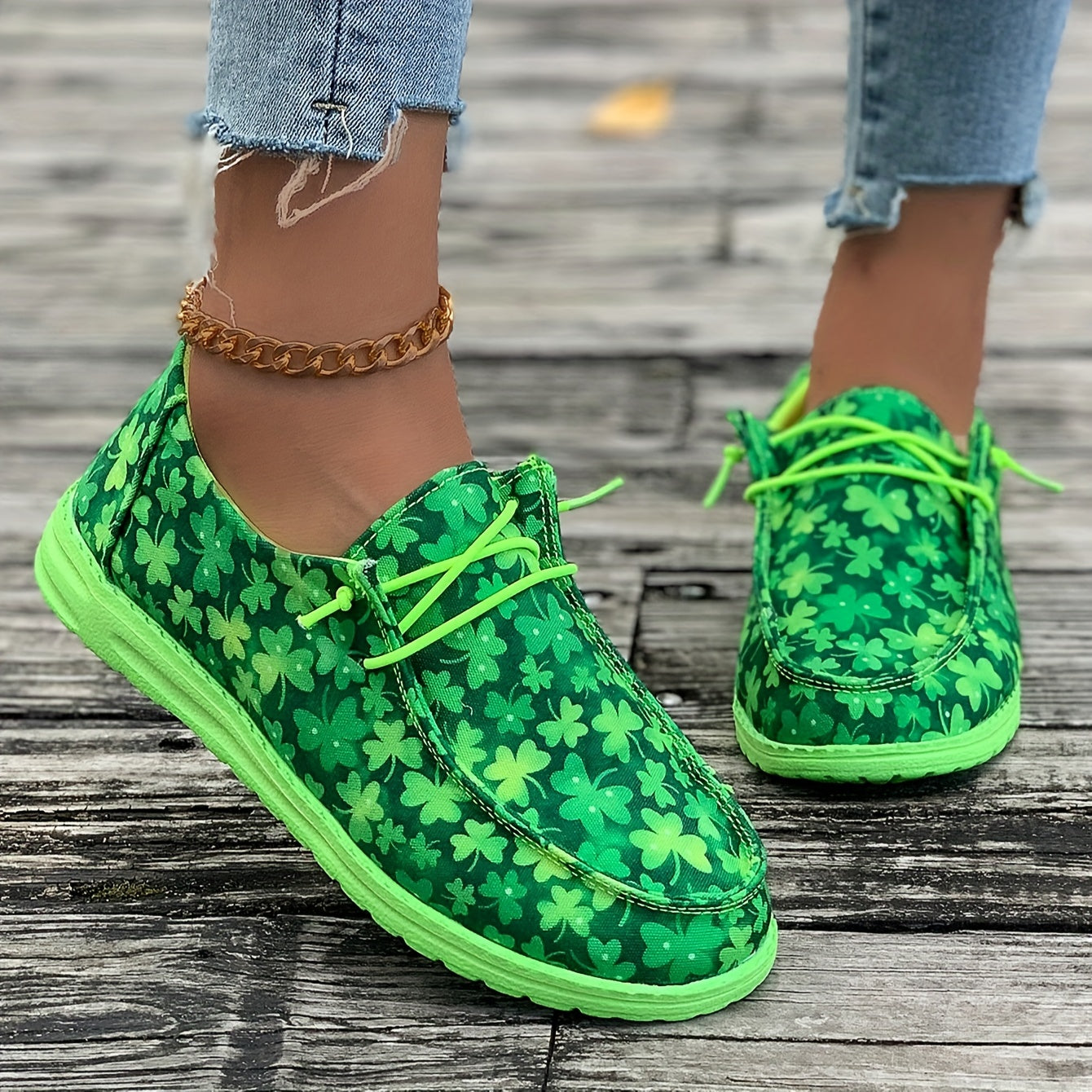 Women's Green Leaf Print Flat Walking Shoes, Lightweight Non-slip Casual Travel Shoes