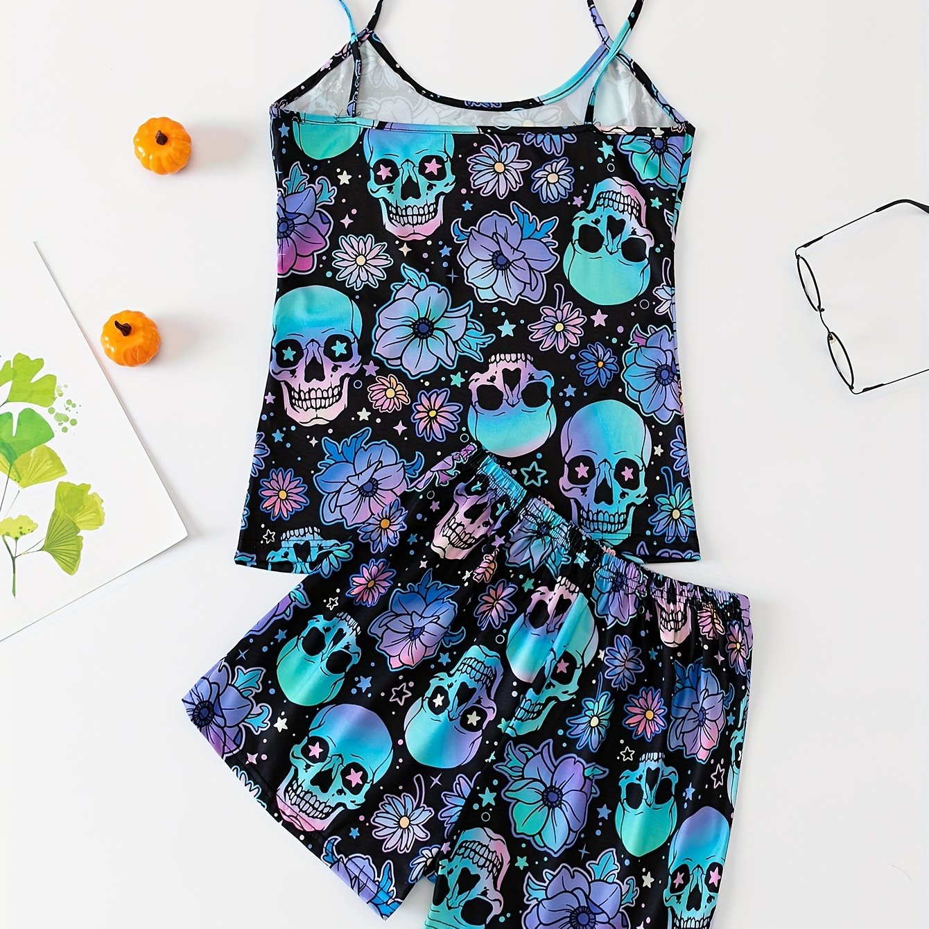 Women's Ombre Skull & Floral Print Backless Cami Top & Elastic Shorts Pajama Set, Gothic Round Neck Sleepwear