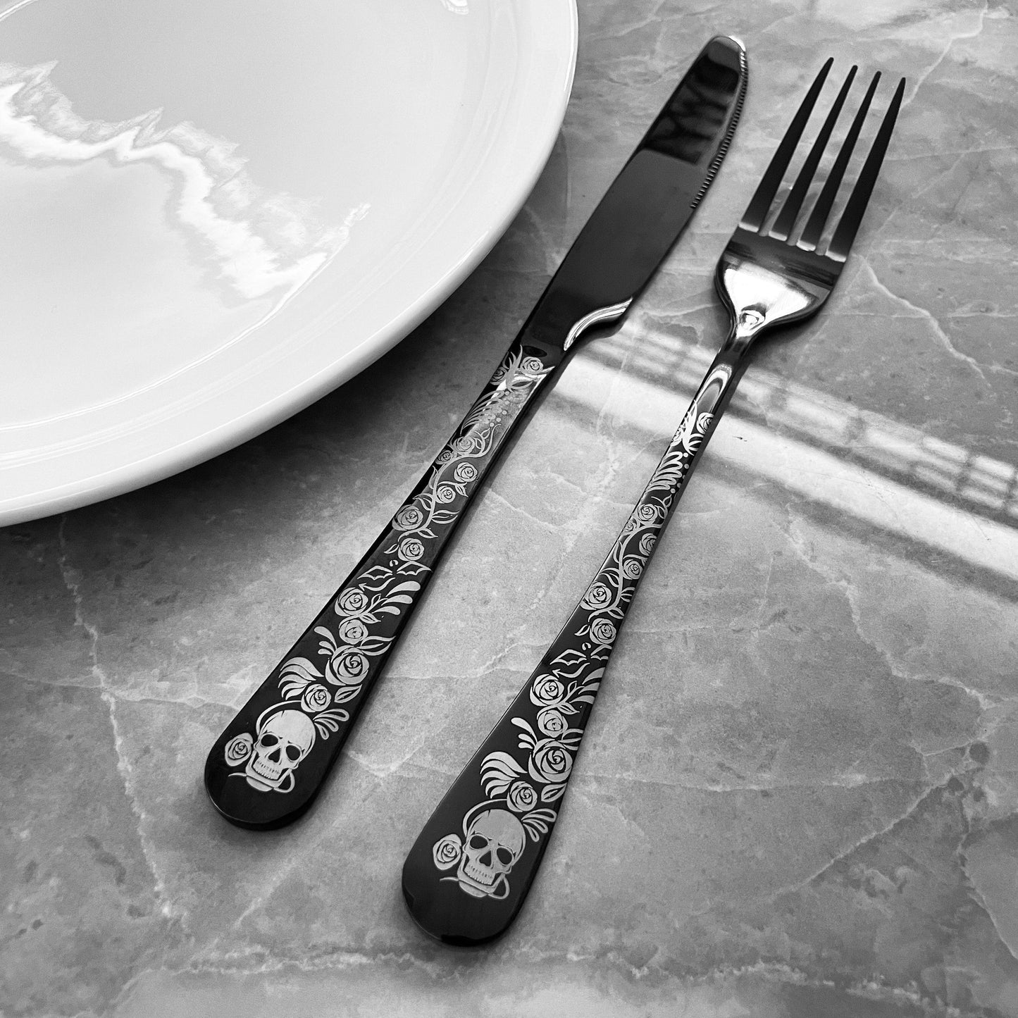 [6/8/12pcs Durable Steel Flatware Set] Gothic Black Skull and Rose Design Stainless Steel Flatware Set, 6/8/12pcs, Steel Cutlery Set for Halloween, Christmas, Easter, Thanksgiving - Durable Steel Spoons and Forks for Dessert