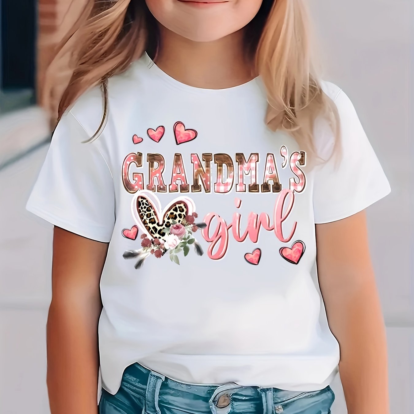 Adorable "Grandma's Girl" Pink T-Shirt for Girls - Soft & Stretchy Polyester Crew Neck Short Sleeve Tee with Heart & Butterfly Accents, Perfect for Summer, Girls Shirts