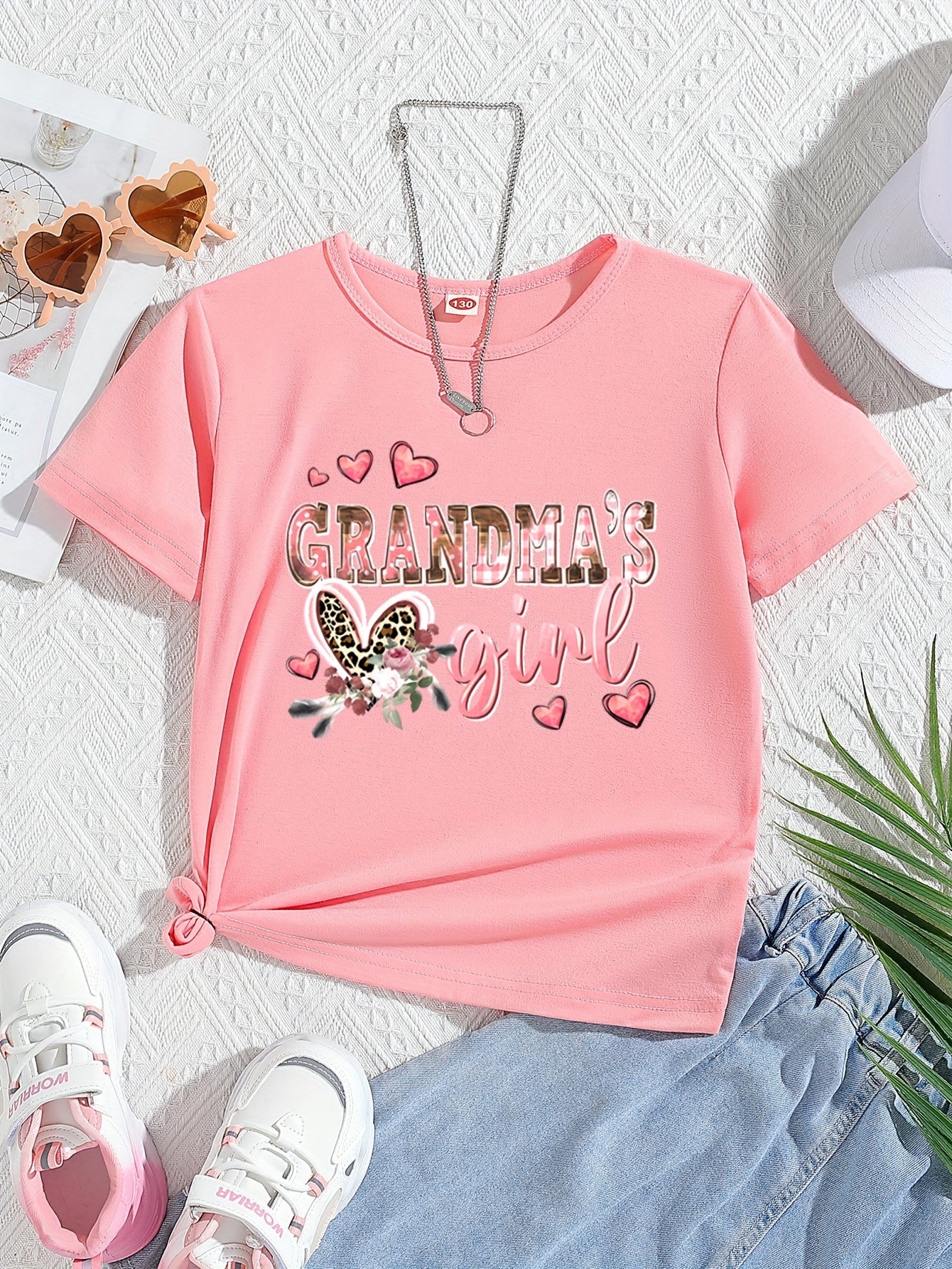 Adorable "Grandma's Girl" Pink T-Shirt for Girls - Soft & Stretchy Polyester Crew Neck Short Sleeve Tee with Heart & Butterfly Accents, Perfect for Summer, Girls Shirts