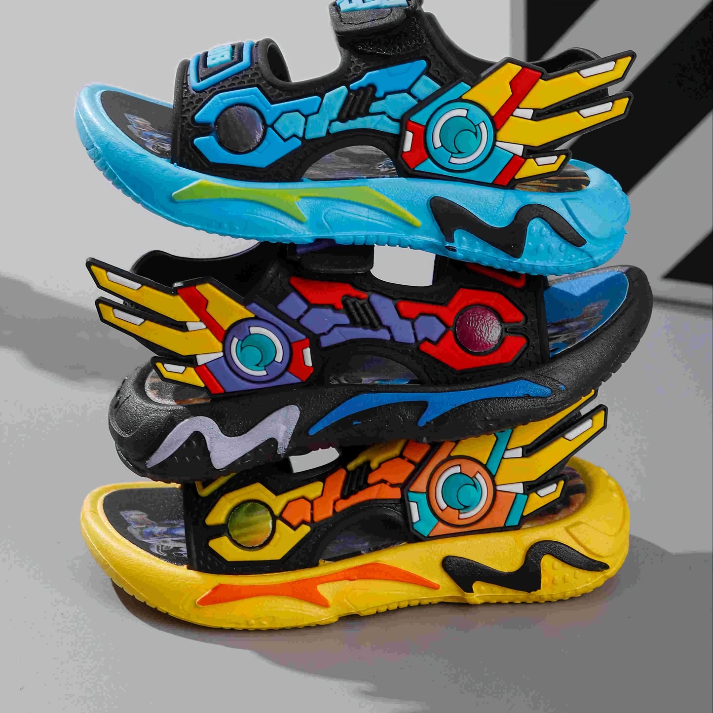 Boys' Cartoon Mecha Sandals - Vibrant & Comfortable, Soft Sole, Easy Hook-and-loop Fastener Strap - Ideal for Beach & Casual Attire - Perfect Christmas Gift for Youngsters