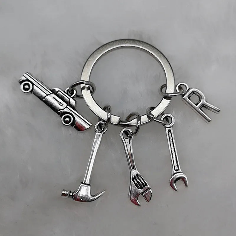 Mechanical Keychain Dad Father Initial Keychain Father's Day Gift Letter A-Z Truck Keychain Truck Key Ring Car Truck Lover Gift