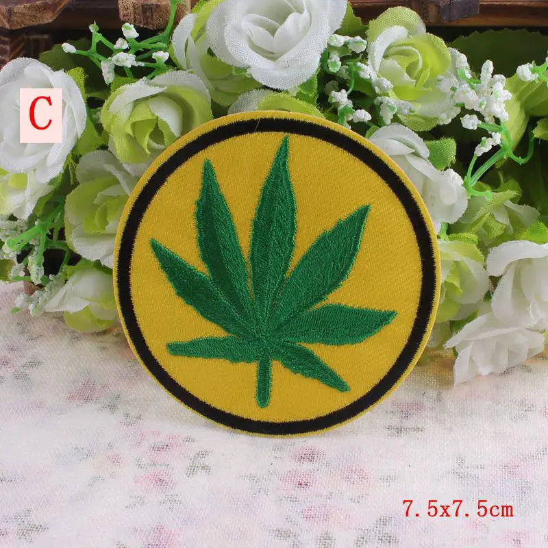 Prajna Fashion Leaf Patch 10Style Embroidery Iron On Cheap Patches For Clothing Jeans Jacket Cap Applique Badges DIY Accessories