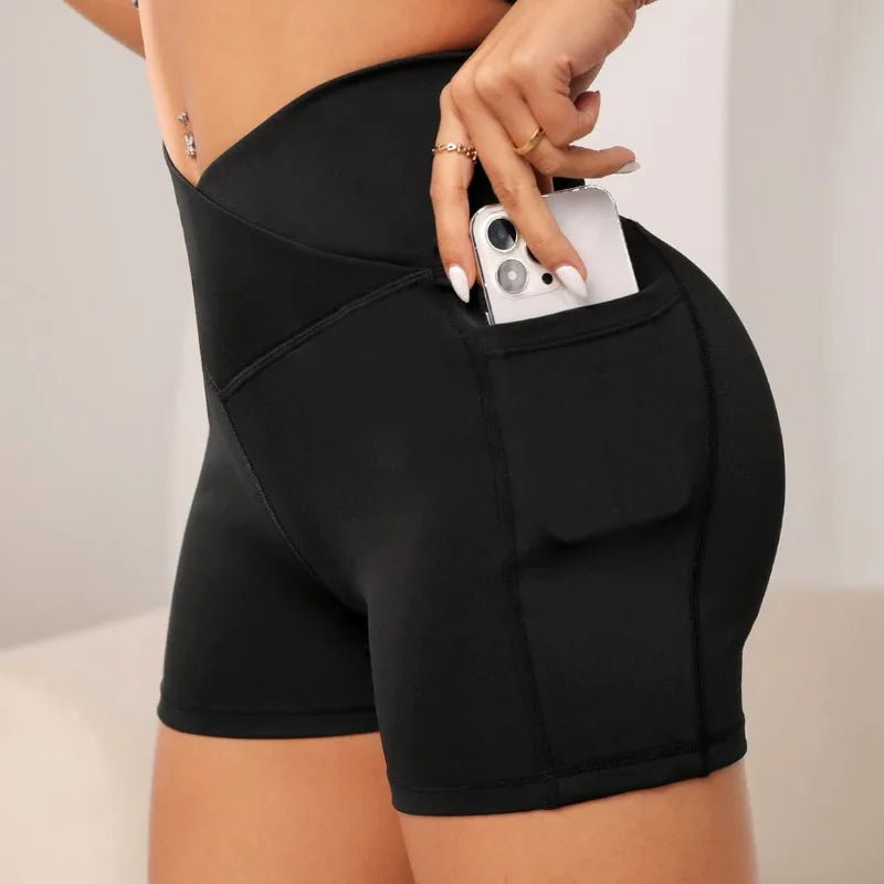 Seamless Fitness Yoga Shorts with Pocket Women Slim Shorts High Waist Hip Liftting Running Sports Elastic Three Point Pants