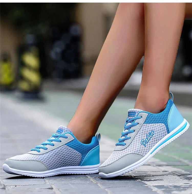 2024 New Fashion Sneakers For Women Breathable Trainers Outdoor Women Sneakers Mesh Fabric Lace Up Female Footwear Shoes Women