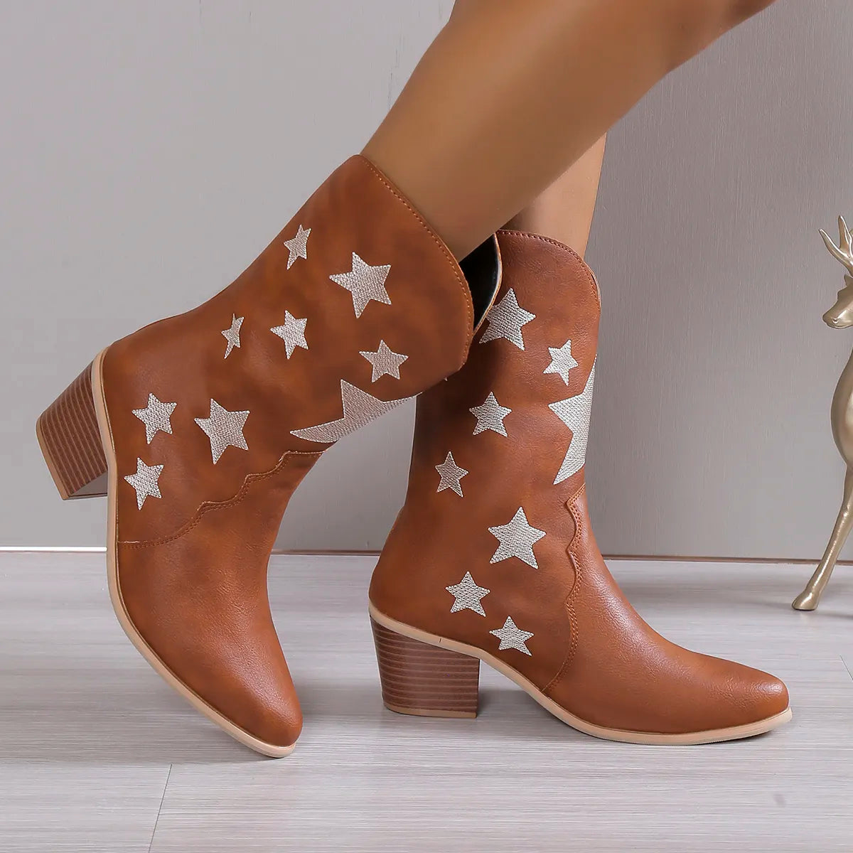 2023 New Women's Embroidered Western Knee High Boots Cowboy Cowgirl Boots Chunky Heel Platform Boots Women Western Shoes