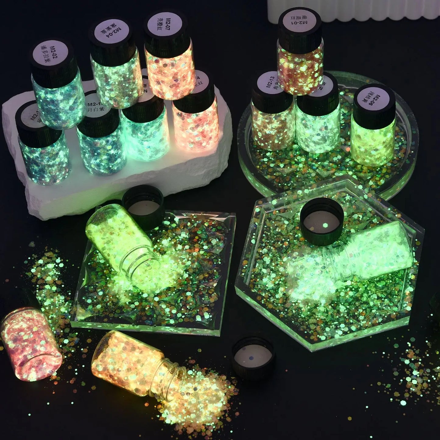 Luminous Sequins Glow In The Dark Glitters Fillers For DIY Epoxy Resin Mold Filling  Nail Art Crafts Resin Filling Decoration