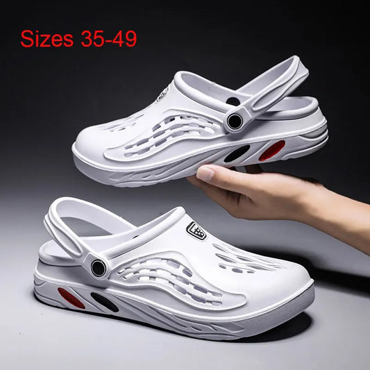 Breathable Men Slippers Comfortable Mens Sandals Non-slip Garden Shoes Lightweight Beach Shoes 35-49 Plus Size Platform Shoes