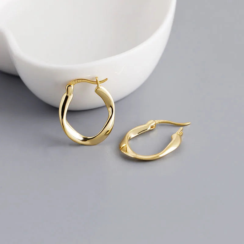 WANTME 925 Sterling Silver Simple Twist French Statement Huggies Hoop Earrings for Women Plated 18k Gold Classic Party Jewelry