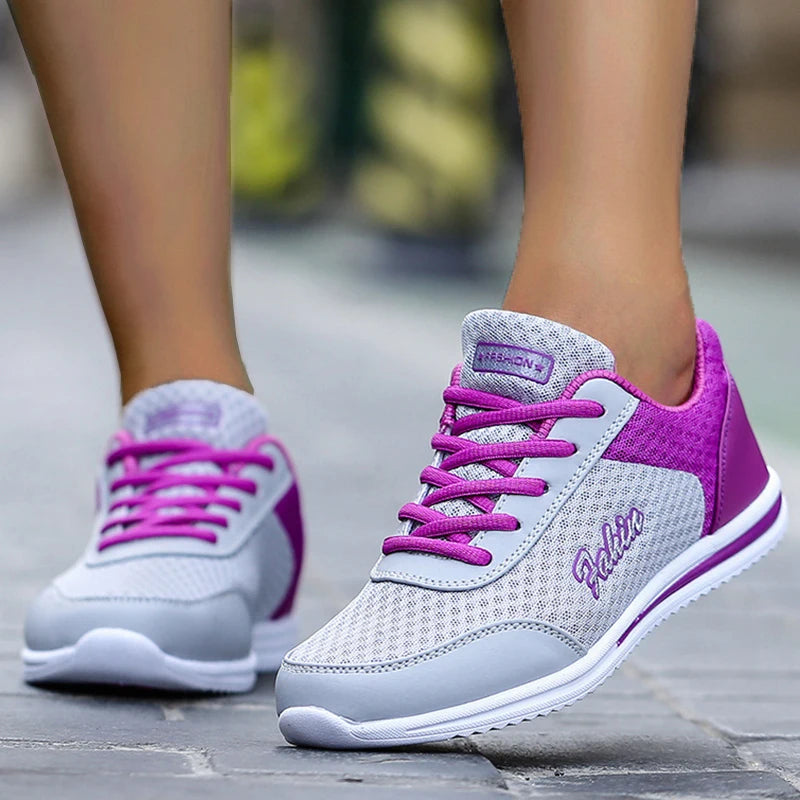 2024 New Fashion Sneakers For Women Breathable Trainers Outdoor Women Sneakers Mesh Fabric Lace Up Female Footwear Shoes Women