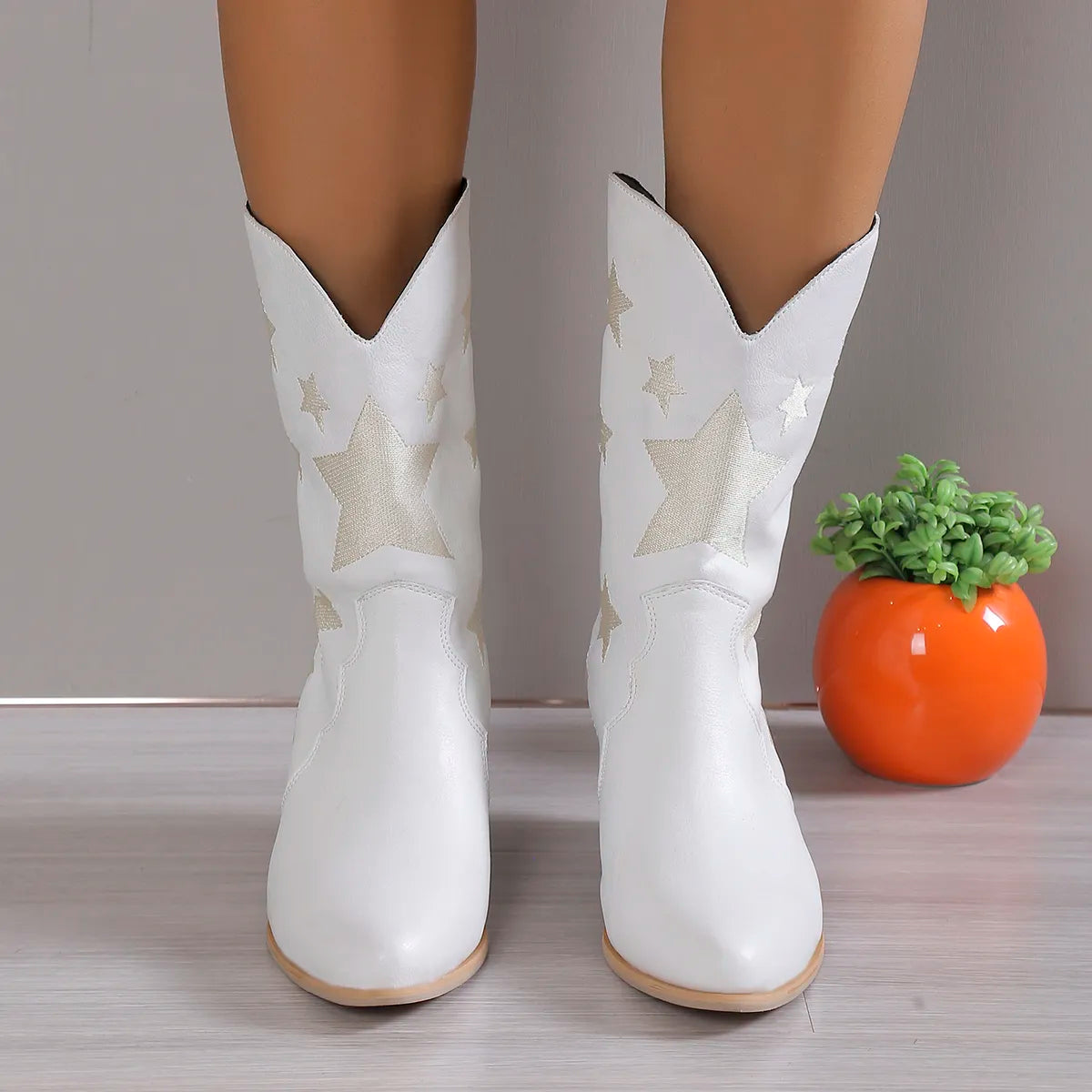 2023 New Women's Embroidered Western Knee High Boots Cowboy Cowgirl Boots Chunky Heel Platform Boots Women Western Shoes