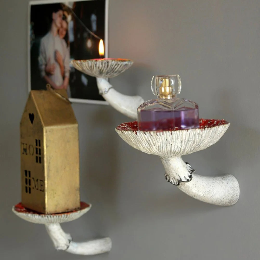 Mushroom Hanging Shelf Resin Wall Floating Shelf Amanita Mushroom Shape Wall Hanging Decorative Shelves Bathroom Light Holder