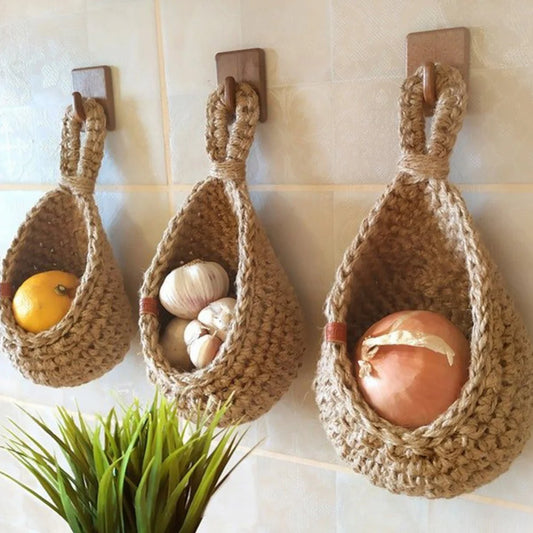 Handwoven Wall Hanging Vegetable Fruit Basket Container Decor for Kitchen Garden Mount Wall Plant Flower Storage Basket