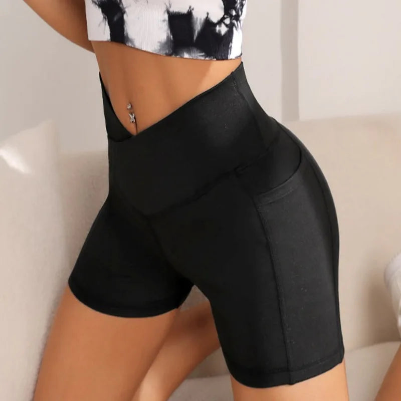 Seamless Fitness Yoga Shorts with Pocket Women Slim Shorts High Waist Hip Liftting Running Sports Elastic Three Point Pants