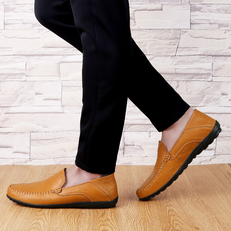 Genuine Leather Mens Shoes Casual Luxury Brand Soft Men Loafers Moccasins Breathable Slip on Male Boat Shoes Plus Size 37-47