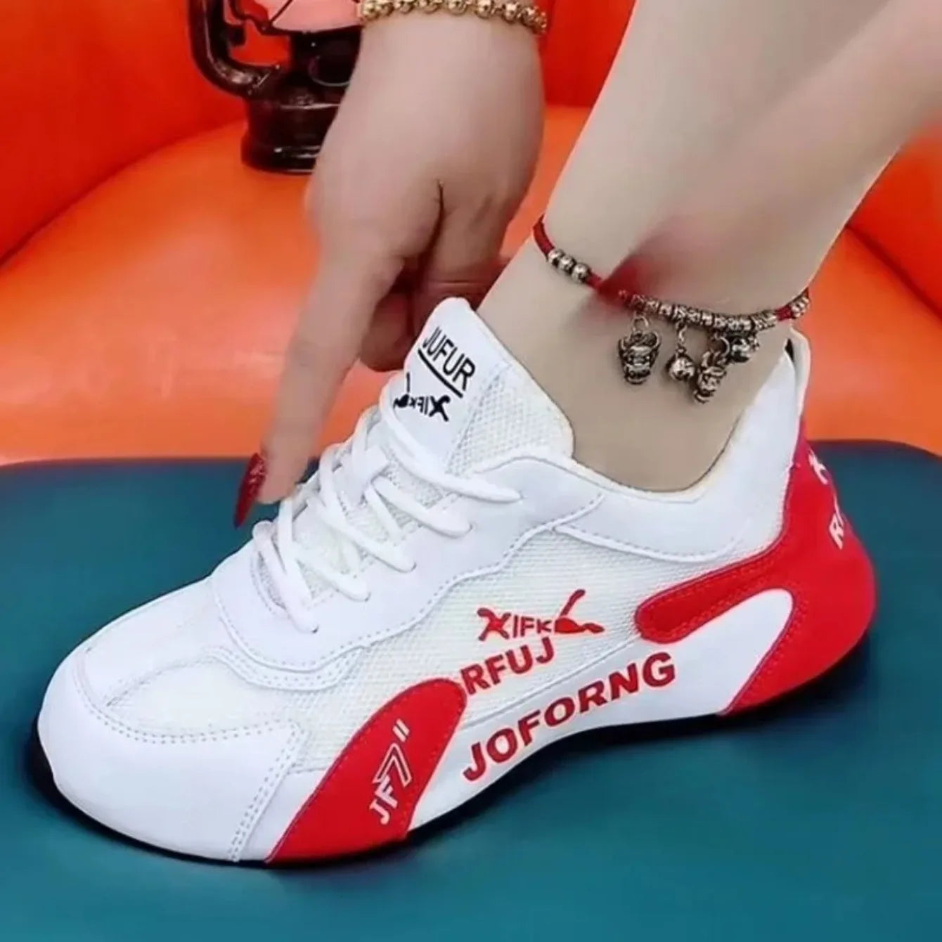 Designer Sneakers for Women Summer Fashion Breathable Mesh Lace Up Causal Sports Shoes for Women Platform Ladies Walking Shoes