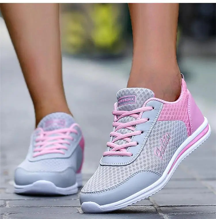 2024 New Fashion Sneakers For Women Breathable Trainers Outdoor Women Sneakers Mesh Fabric Lace Up Female Footwear Shoes Women