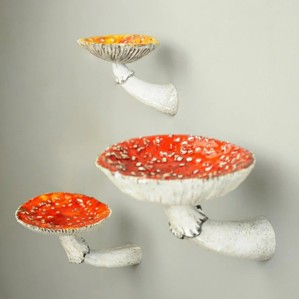 Mushroom Hanging Shelf Resin Wall Floating Shelf Amanita Mushroom Shape Wall Hanging Decorative Shelves Bathroom Light Holder