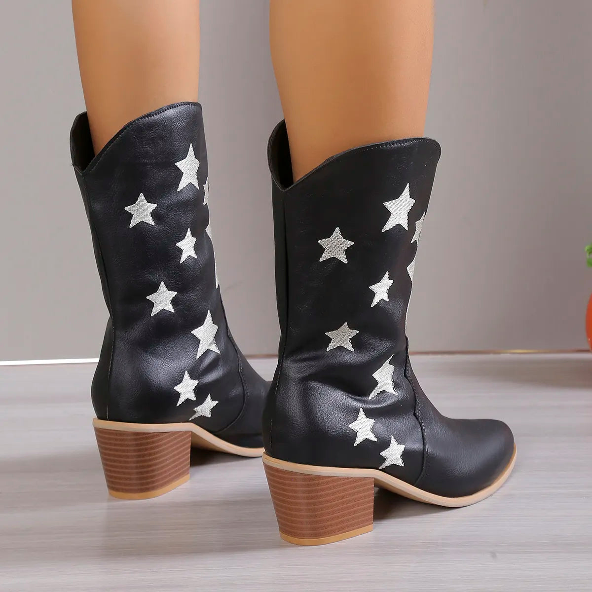 2023 New Women's Embroidered Western Knee High Boots Cowboy Cowgirl Boots Chunky Heel Platform Boots Women Western Shoes