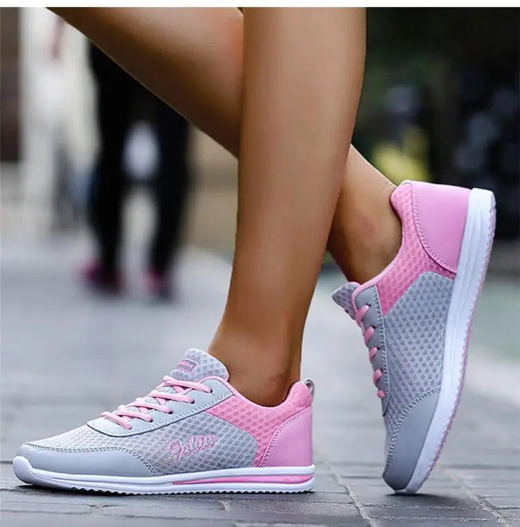 2024 New Fashion Sneakers For Women Breathable Trainers Outdoor Women Sneakers Mesh Fabric Lace Up Female Footwear Shoes Women