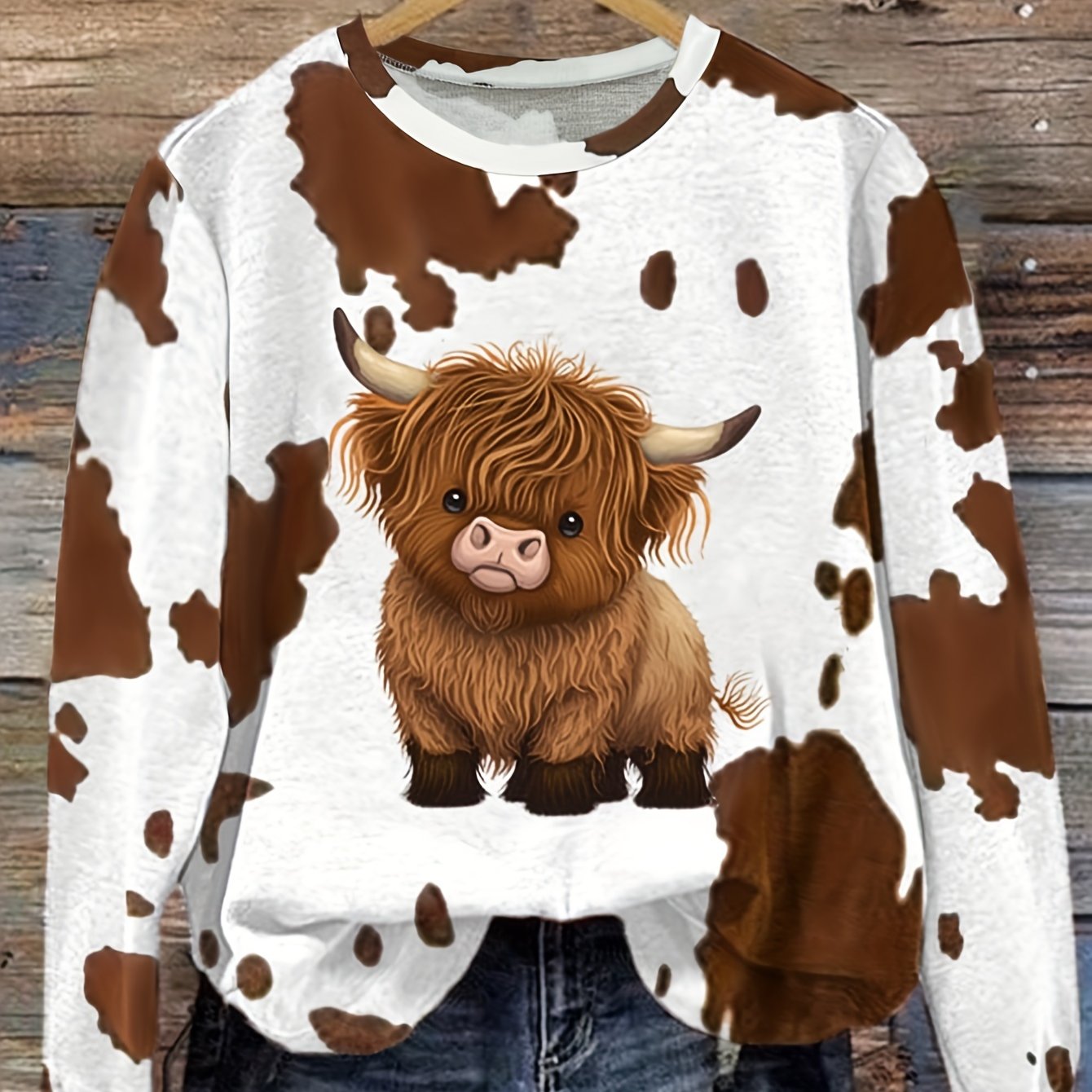 Vintage Style Highland Cow Print Sweatshirt for Women - Polyester Knit Fabric, Casual Round Neck Hoodie with Animal Pattern, Fall/Winter Collection